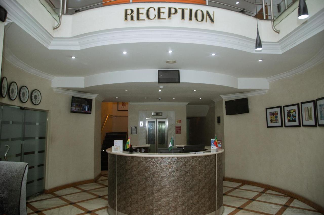 Morning Side Suites Aliayabiagba Exterior foto